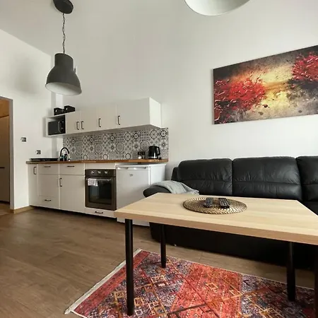 아파트 Mini 오스트로다